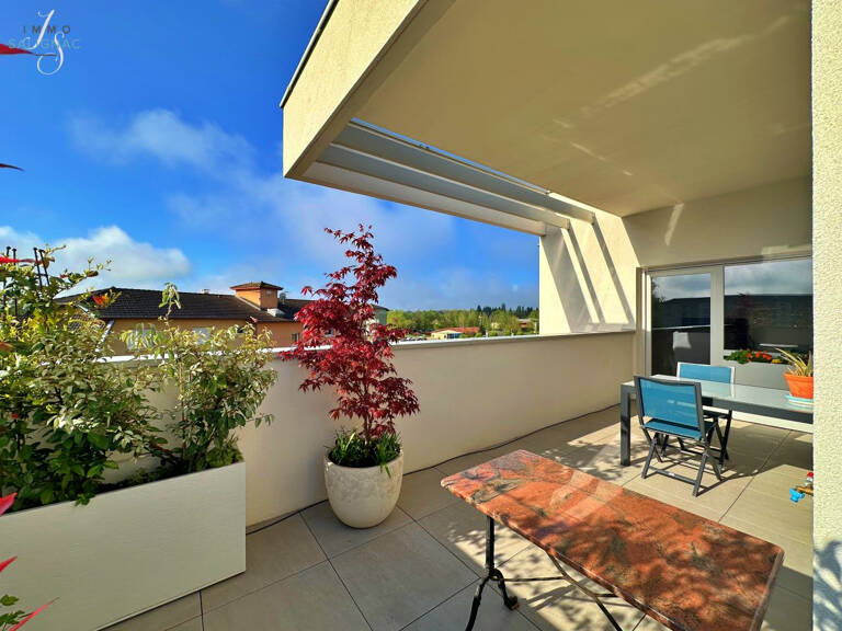 APPARTEMENT T4   DERNIER ÉTAGE   TERRASSE 46 M2   PÉRONNAS — photo 1
