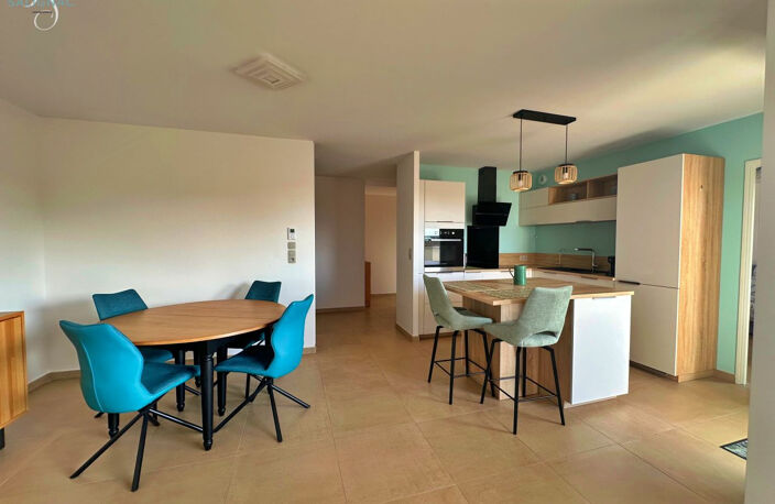 APPARTEMENT T4   DERNIER ÉTAGE   TERRASSE 46 M2   PÉRONNAS — photo 4
