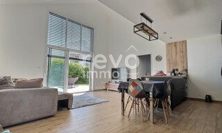 Maison 5 Pièces 104 m² à vendre à Décines-Charpieu (69150)