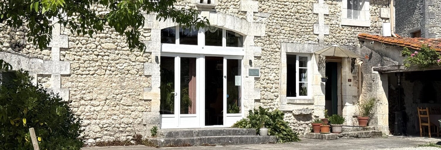 Maison 10 Pièces 294 m² à vendre à Nanteuil-Auriac-de-Bourzac (24320)