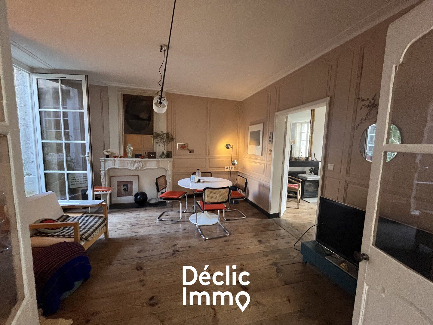 Villa / Maison 11 pièces  à vendre Rochefort 17300