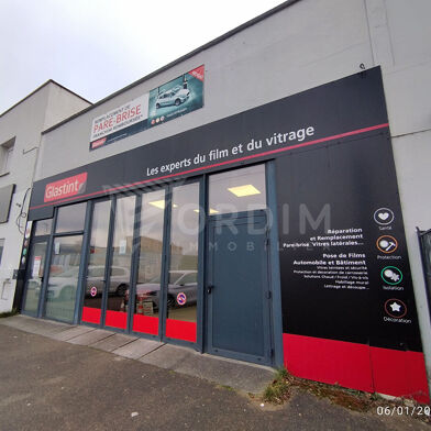 Commerce 7 pièces 2000 €