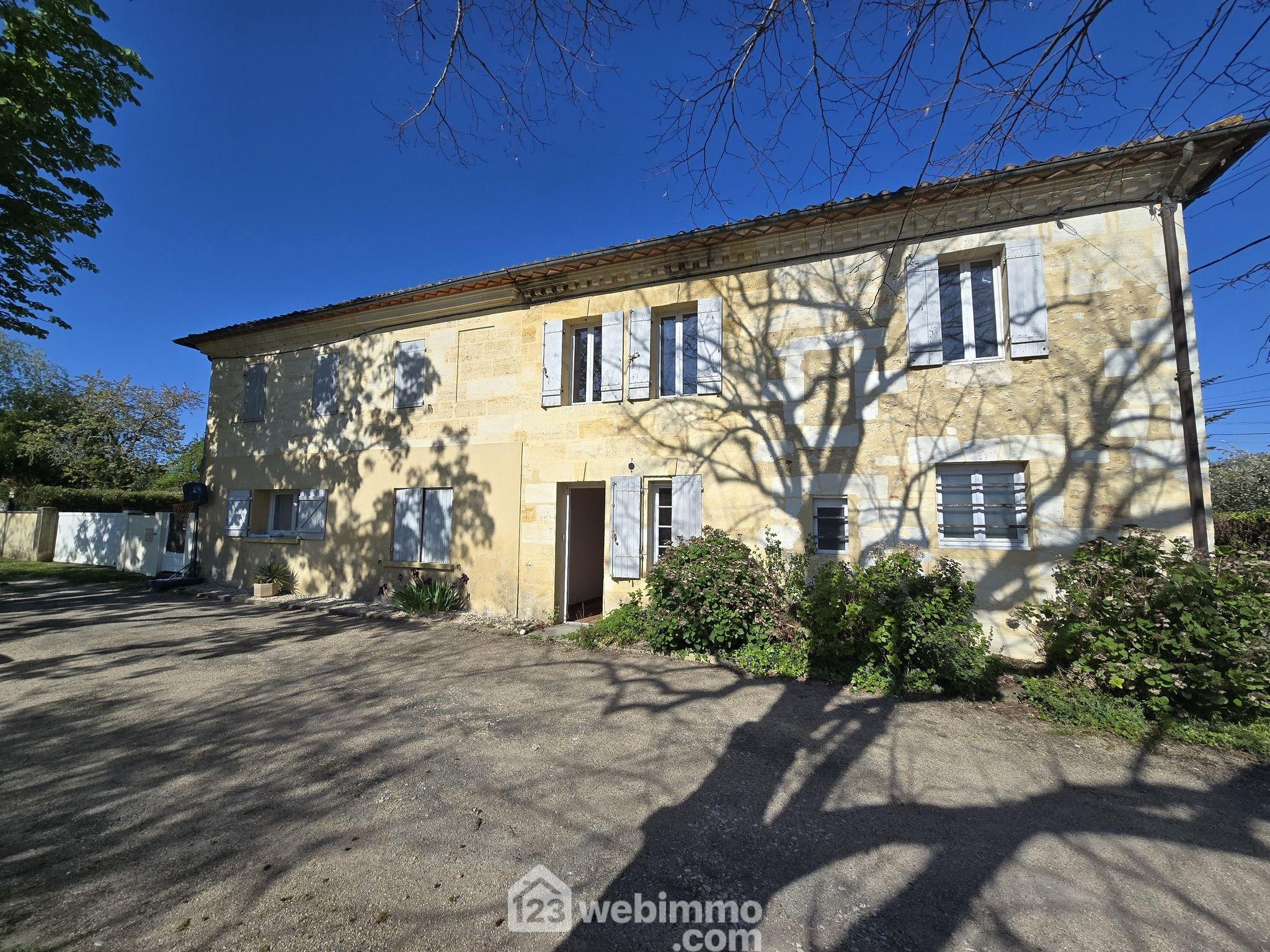 Demeure - 331m² - Sadirac