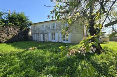 Maison 10 pièces 449000 €