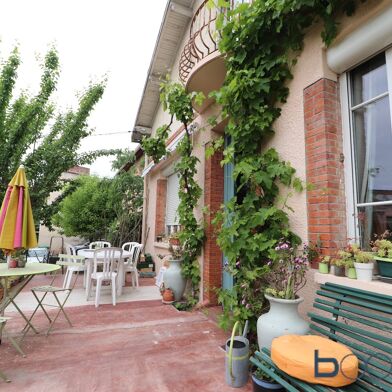 Maison 7 pièces 779000 €
