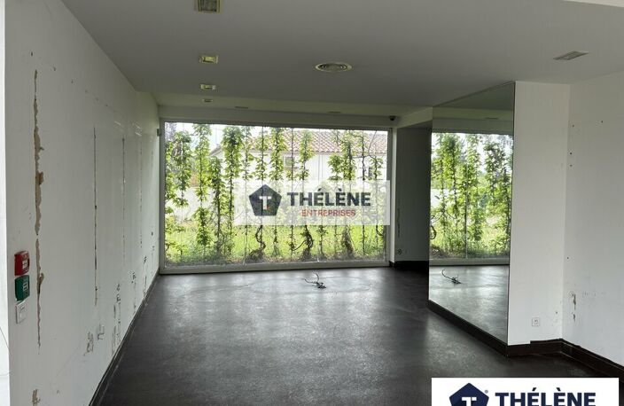 BUREAUX à VENDRE — photo 5