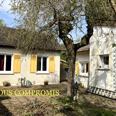 Maison 5 pièces 74800 €