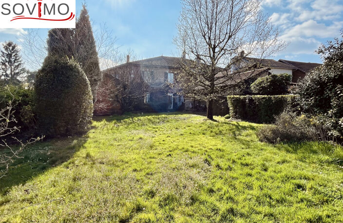 MAISON DE VILLE FAMILIALE AVEC JARDIN — photo 5