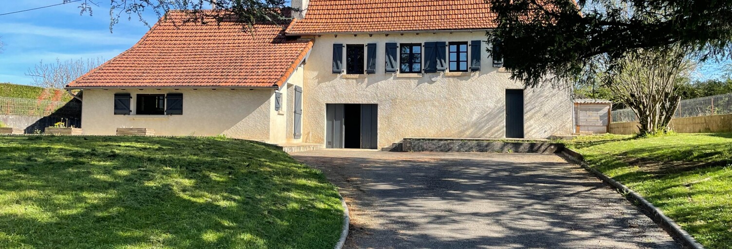 Maison 4 Pièces 101 m² à vendre à Roussennac (12220)