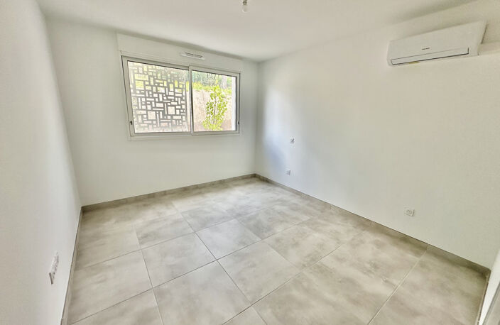 ?Exclusivité   Appartement T2 avec terrasse à Saint-Gély-du- — photo 4