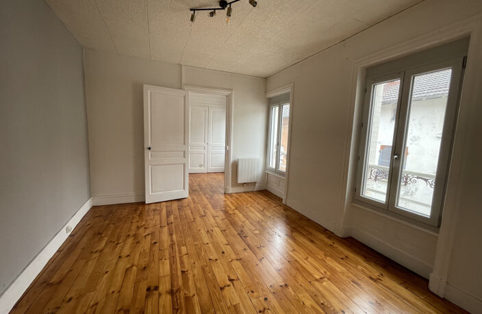 Maison de village rénovée — photo 2