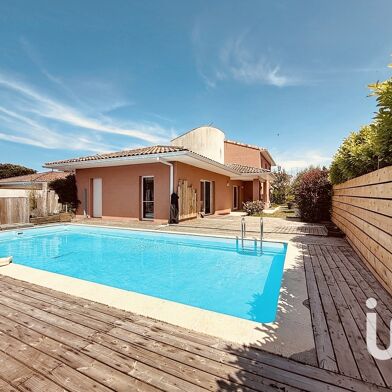 Maison 6 pièces 445000 €