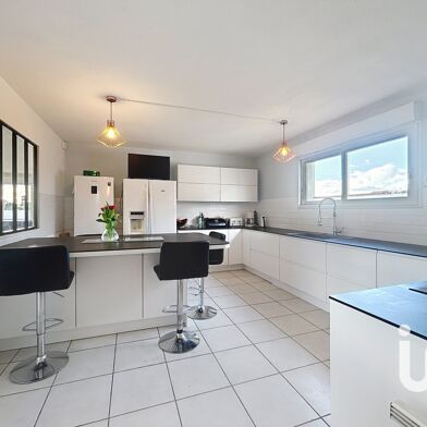 Maison 6 pièces 445000 €