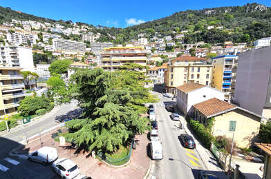 Appartement 3 pièces 217300 €