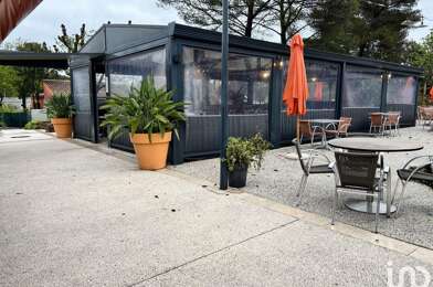 Commerce  319000 €