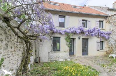 Maison en pierre de 5 pièces principales — photo du bien