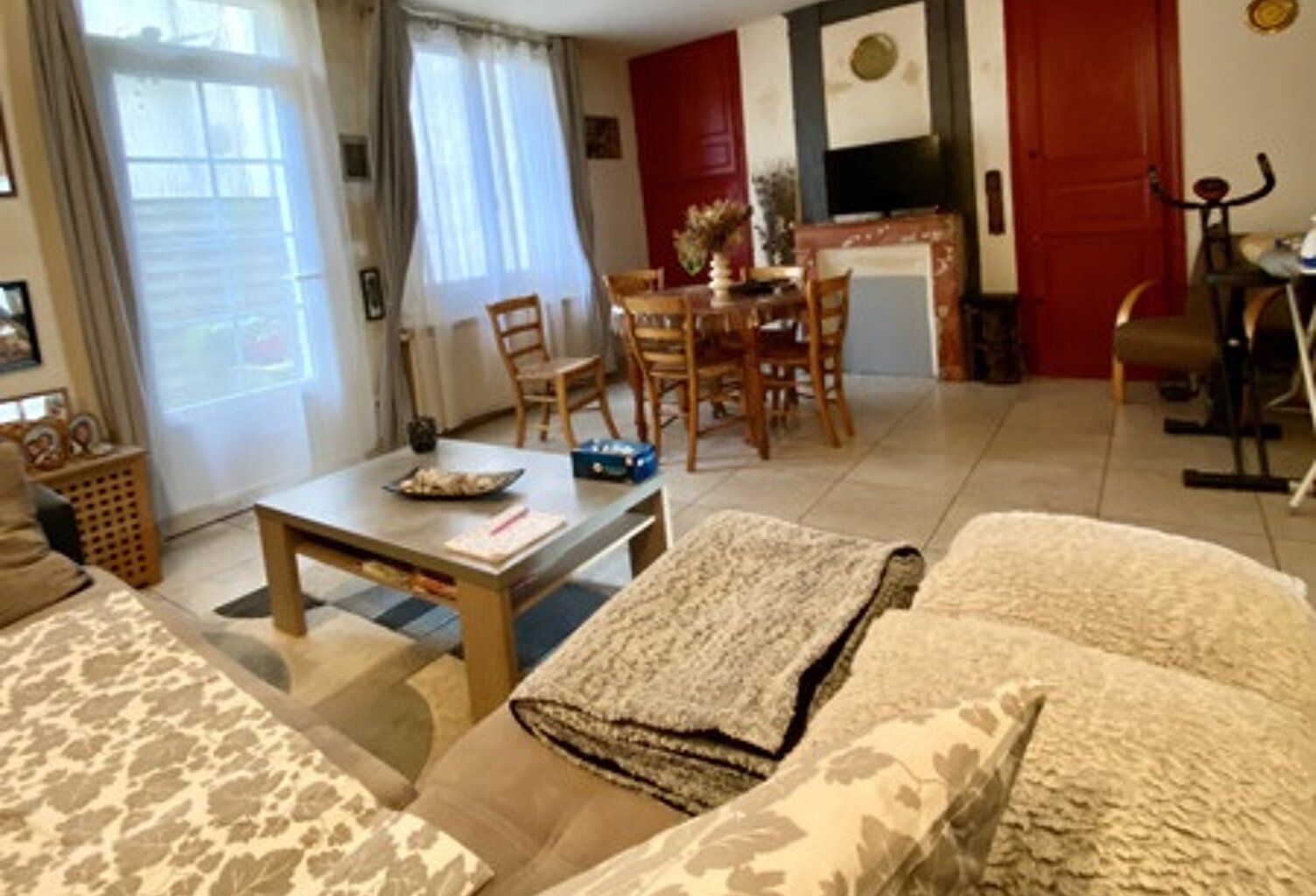 Maison de ville de 3 pièces principales — photo 1