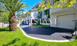 Maison 10 Pièces 260 m² à vendre à Soorts-Hossegor (40150)