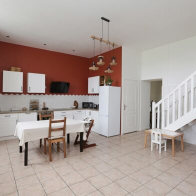 Maison 3 pièces 215660 €