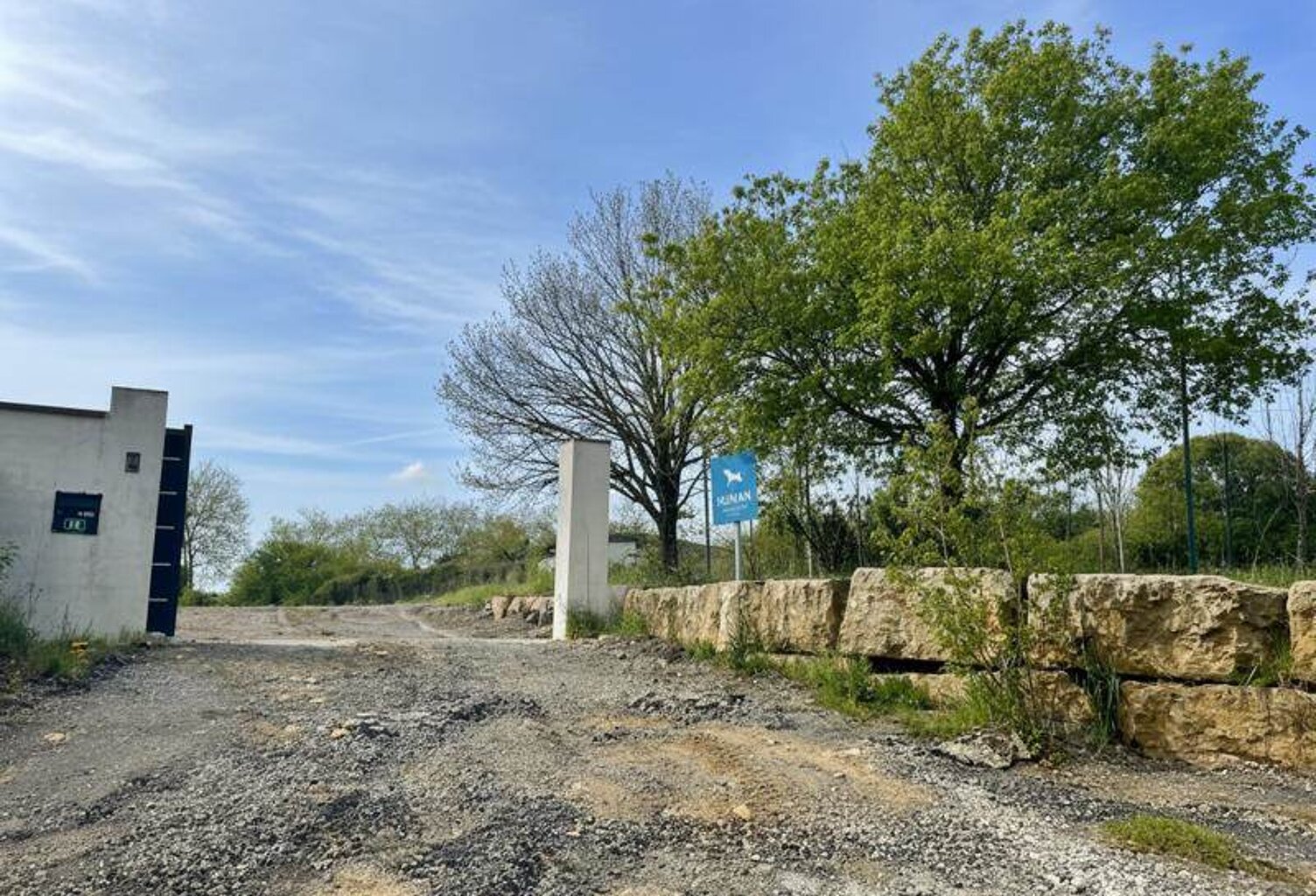 Terrain à bâtir de 0 pièces principales — photo 1