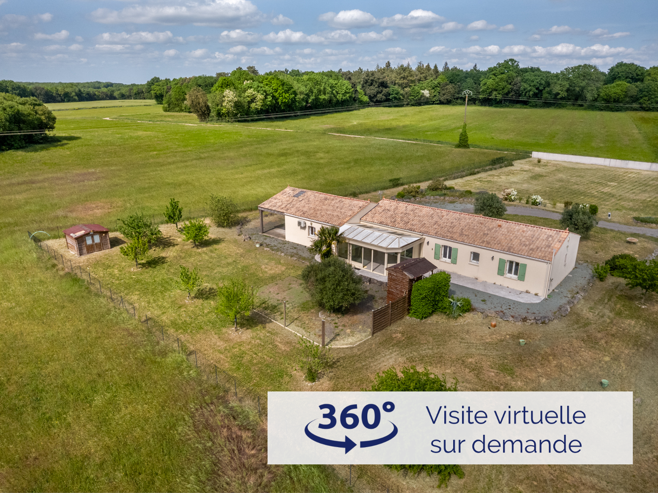 Villa / Maison  T6 à vendre Saint-Savinien 17350