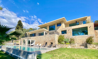 Maison 8 Pièces 372 m² à vendre à Mougins (06250)
