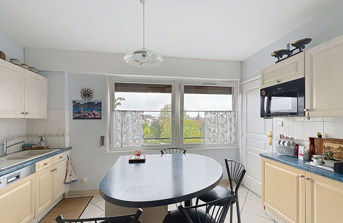 Appartement Dijon 5 pièce(s) 100.11 m2 — photo 5