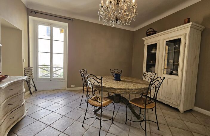 Dernier étage 5 pièces avec terrasse - Nice Bas de Cimiez — photo 4