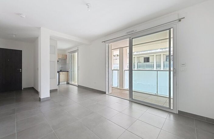 Appartement À Vendre — photo 2