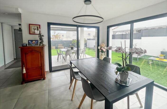 A vendre à Sérignan : villa moderne proche de la plage — photo 4