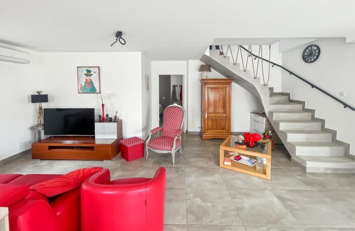 A vendre à Sérignan : villa moderne proche de la plage — photo 5