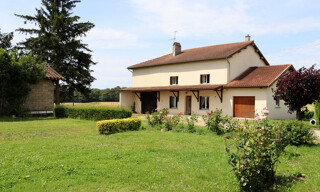 Maison 6 Pièces 135 m² à vendre à Saint-Trivier-de-Courtes (01560)