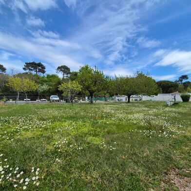 Terrain  127900 €