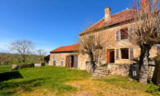 Maison 5 Pièces 150 m² à vendre à Saint-Christophe-en-Brionnais (71800)