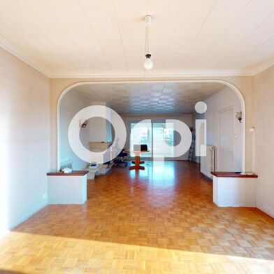 Appartement 5 pièces 274000 €