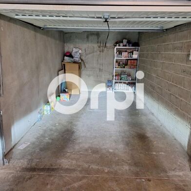 Commerce  18000 €