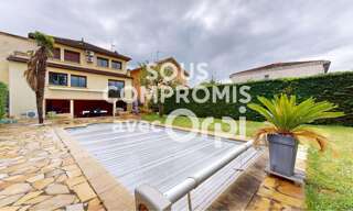 Maison 5 Pièces 166 m² à vendre à Bron (69500)