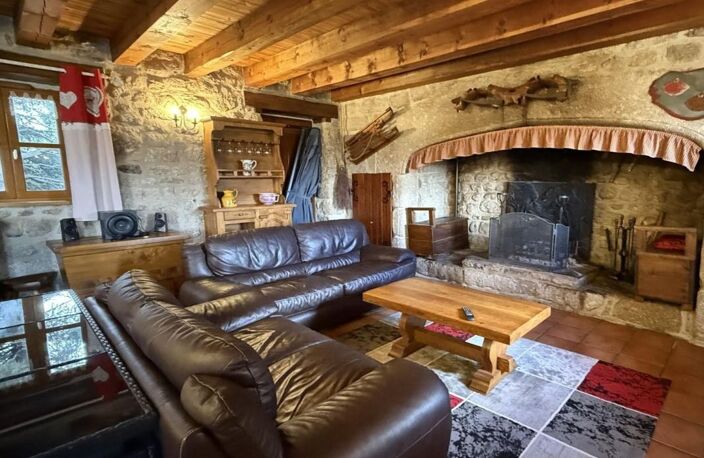 Maison à Nasbinals — photo 3