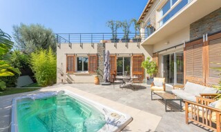 Maison 8 Pièces 195 m² à vendre à Sanary-sur-Mer (83110)
