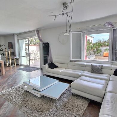 Maison 7 pièces 492100 €