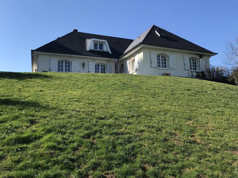 Maison 5 pièces 224 m² — photo 1