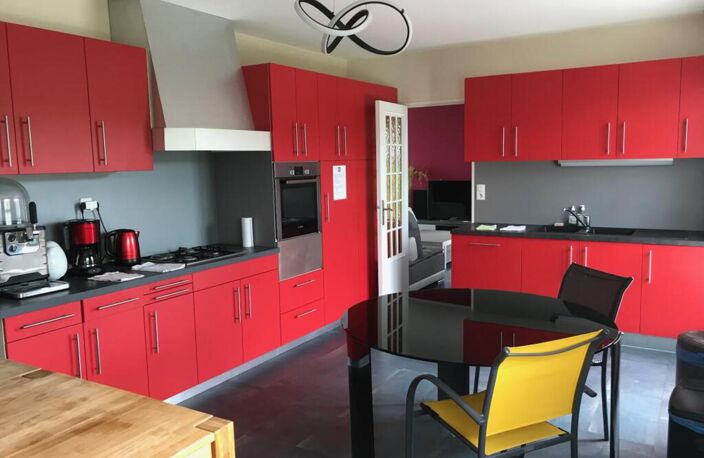 Vente maison 5 pièces 224 m² Saint-Symphorien-des-Bois (71800) — photo 4