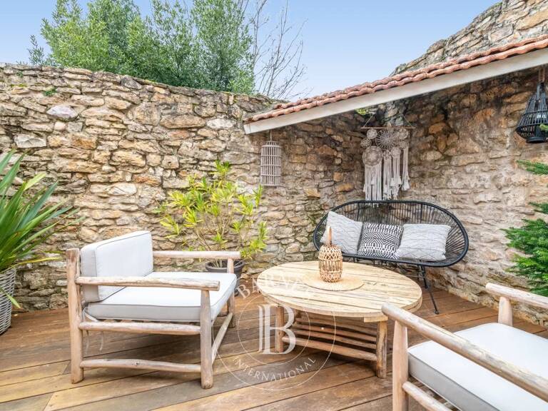 Saint-Romain-au-Mont-d'Or - Maison de village -  3 chambres - Terrasse — photo 1