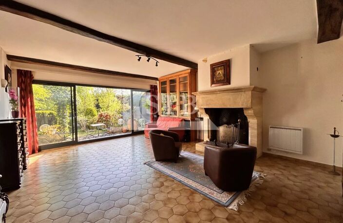 Maison avec jardin et terrasse - 5 pièces - 131m² — photo 3