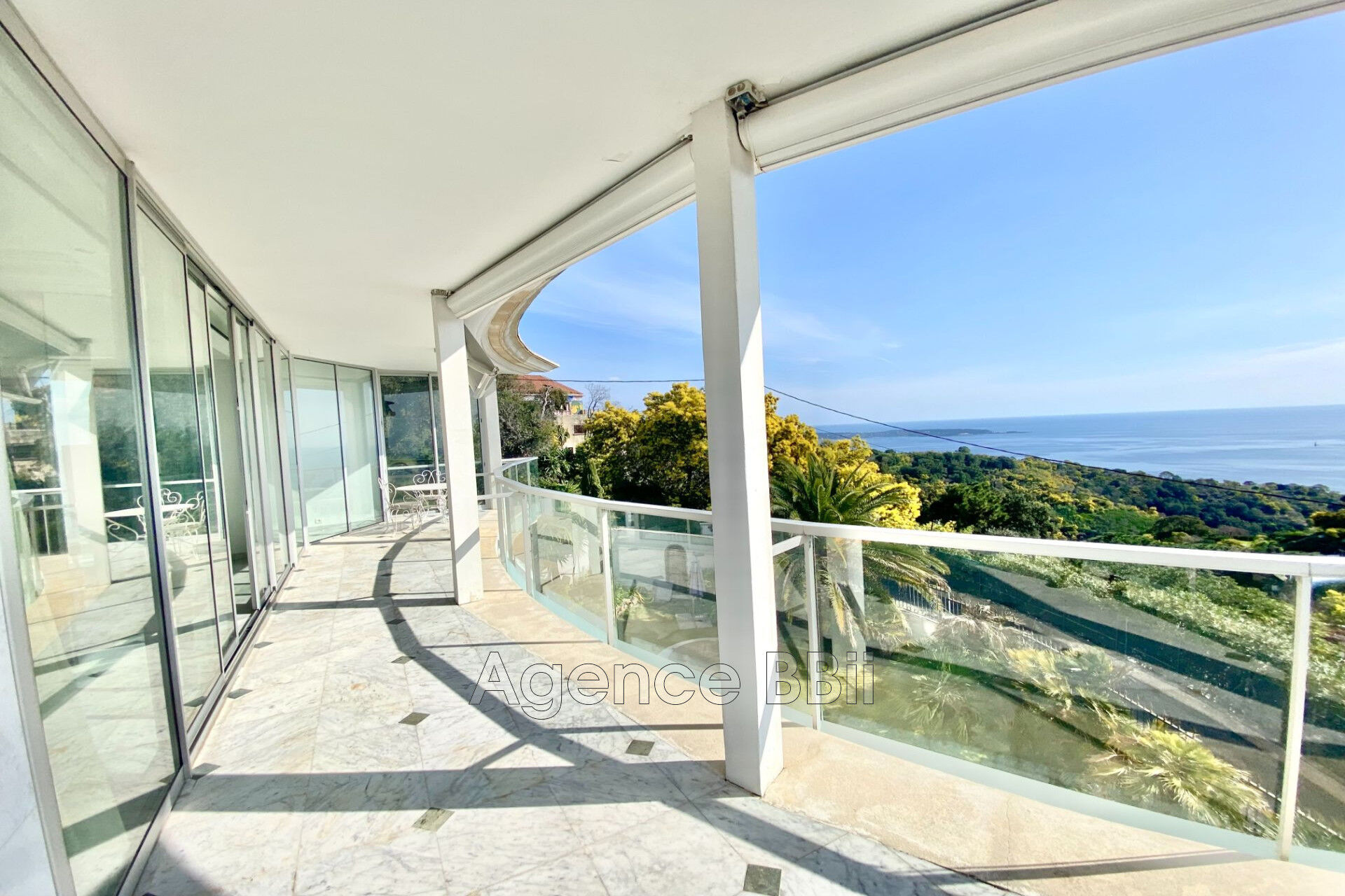  Maison 6 pièces 320 m²
