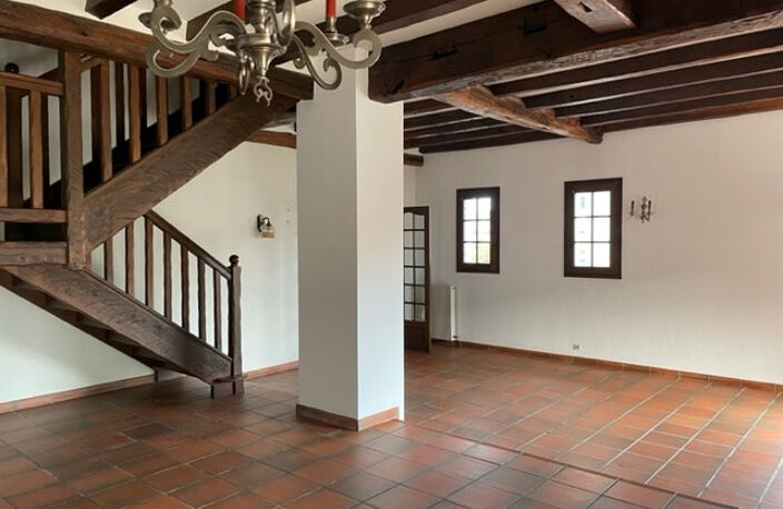 Spacieuse maison familiale avec piscine — photo 3