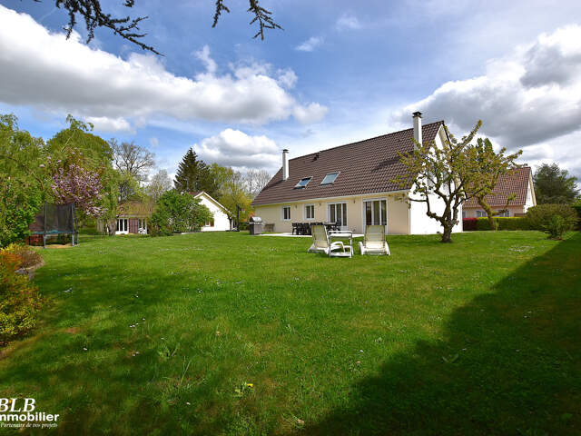 78310 MAUREPAS - 7 pièces 186m2 1148 m2 à vendre — photo du bien
