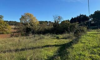 Terrain  1100 m² à vendre à Aix-en-Provence (13290)