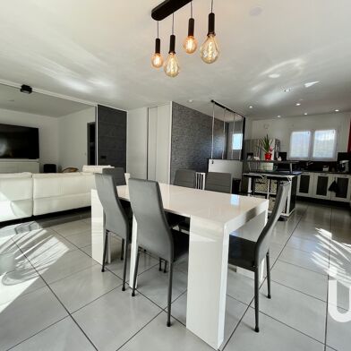 Maison 5 pièces 285000 €