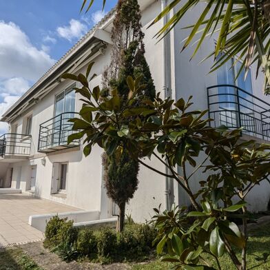 Maison 7 pièces 306500 €